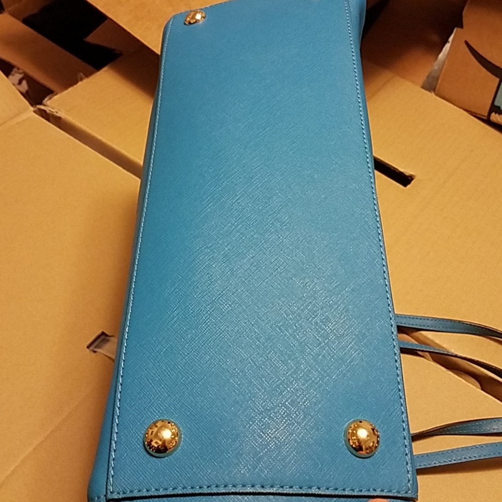 Michael Kors Purse - Picture 5 of 6